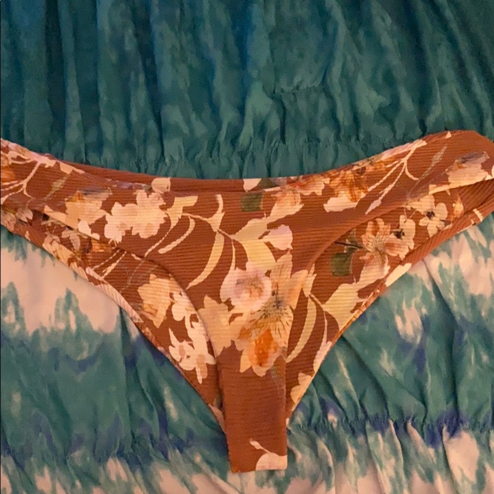Swim bottoms